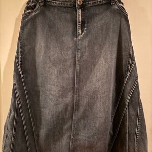 Women's Grey Denim Skirt